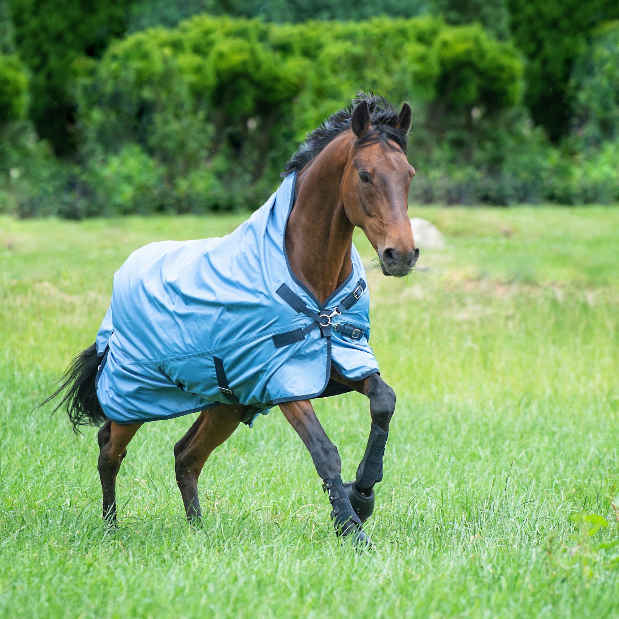 BUSSE Deka nepromokavá Rain-Dear BUSSE, s vyšším krkem, 0 g, iceblue/navy Délka zad: 115 cm