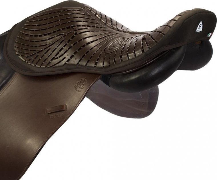 ACAVALLO Potah na posedlí Air Plus Jump Gel Out ACAVALLO, 10 mm, hnědý Velikost: L