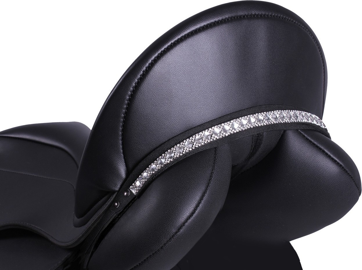 QHP Šperk na sedlo Sharina QHP, black/silver Velikost: PONY