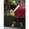 Deka odpocovací Bordeaux Equestrian Stockholm, s límcem, deep red