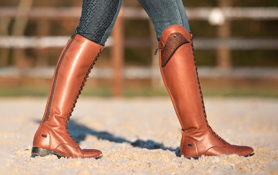 Ako si zmerať nohu na vysoké jazdecké topánky