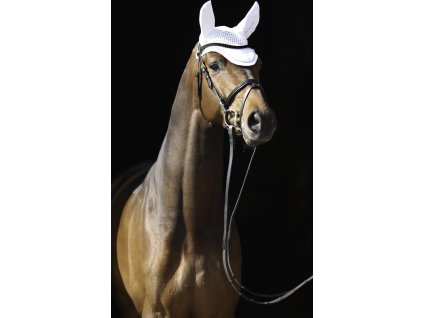 Ušaňa Bonnet Bucas, biela