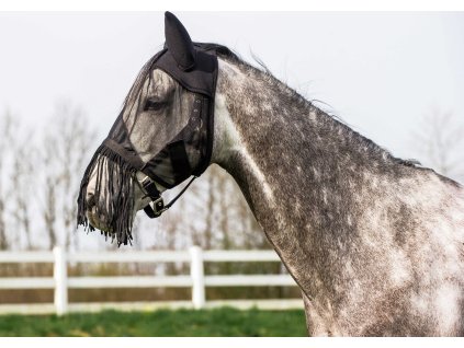 Maska proti hmyzu Riding World, s ochranou uší a strapcami, čierna