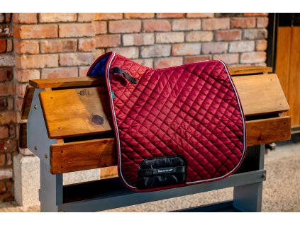 Dečka podsedlová Signature Horseware, drezúrna, burgundy