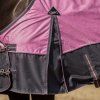 Deka výbehová QHP, s fleecom, cheery pink (Dĺžka chrbta 135 cm	)