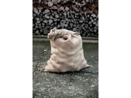 Střední jutový pytel