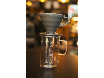 Hario Craft Science V60 keramický dripper na kávu s konvičkou, filtry a odměrkou