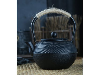 Konvička z tepaného železa 600 ml