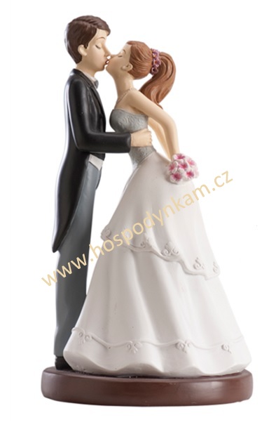 Figurka na dort - nevěsta a ženich veselý polibek
