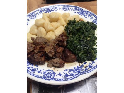 vrabec s noky a spenatem