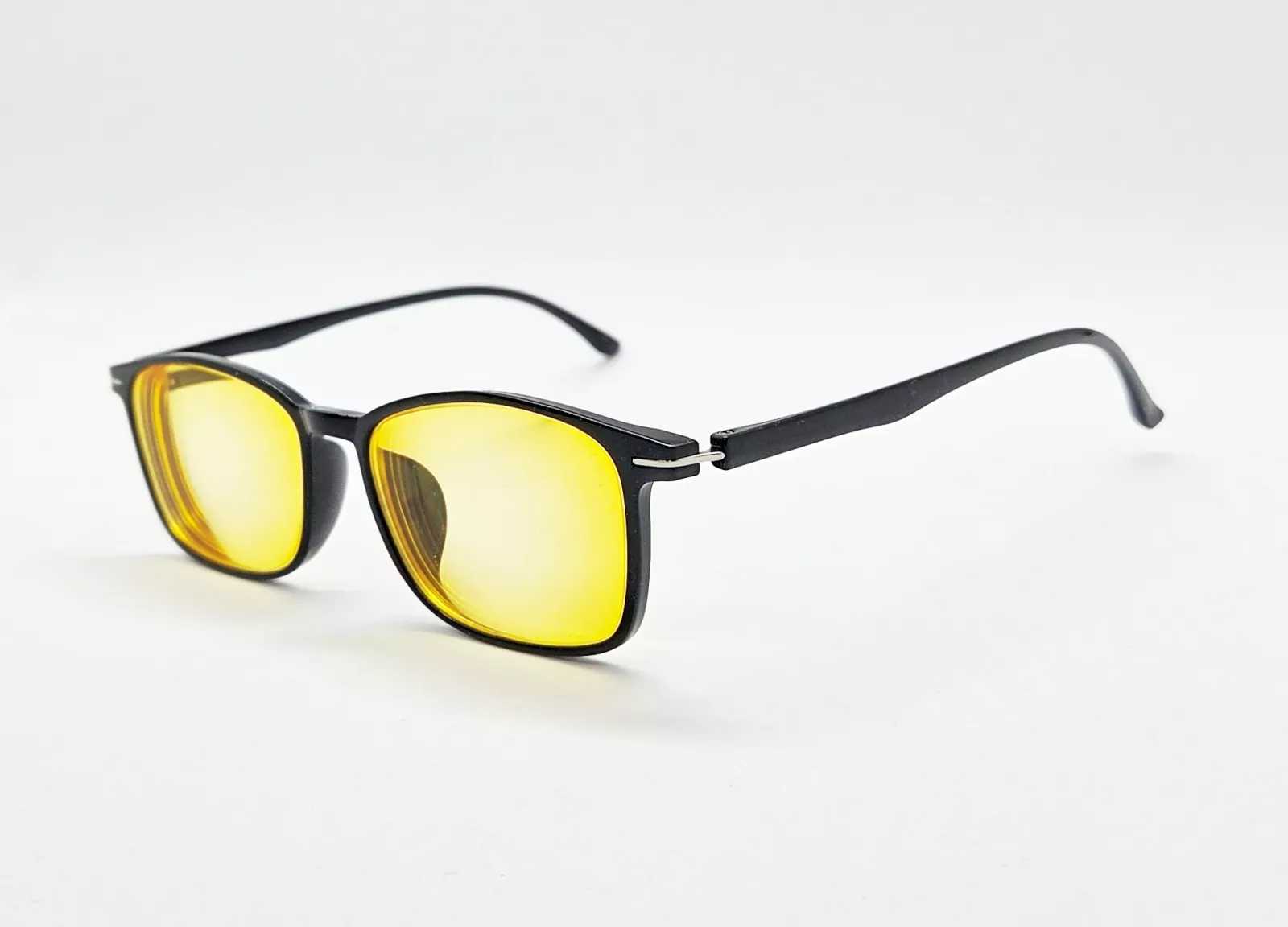 OPTICAL Rozjasňující dioptrické brýle C-15/-4,00