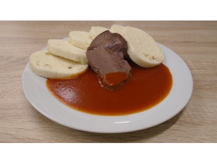 Hovězí maso,rajská omáčka,houskový knedlík (hovězí zadní) (1,3,7,12)