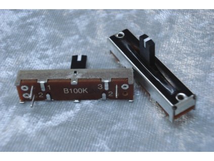 Tahový potenciometr Ampeg SVT3PRO