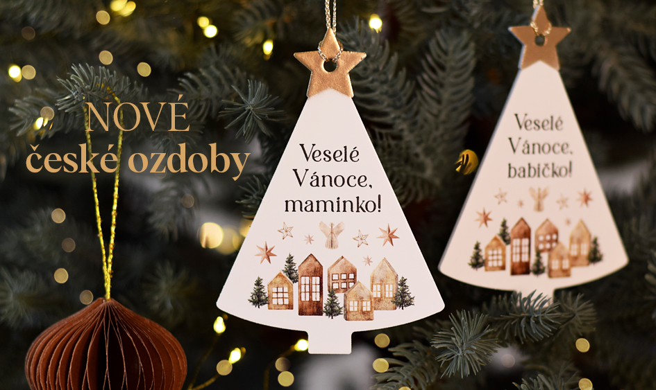 Nové dřevěné rodinné ozdoby