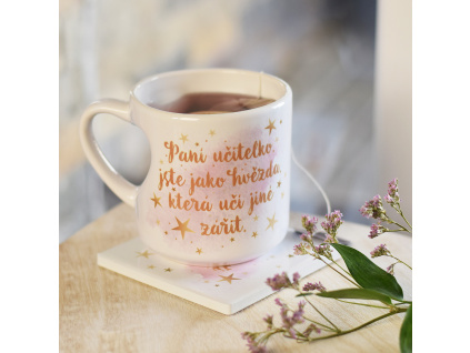 Srdcový hrnek - Paní učitelka je hvězda.