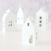Kovová lucerna na čajovou svíčku, bílý domeček - 4 druhy (Varianta Kovová lucerna na čajovou svíčku, bílý domeček - 4 druhy D)