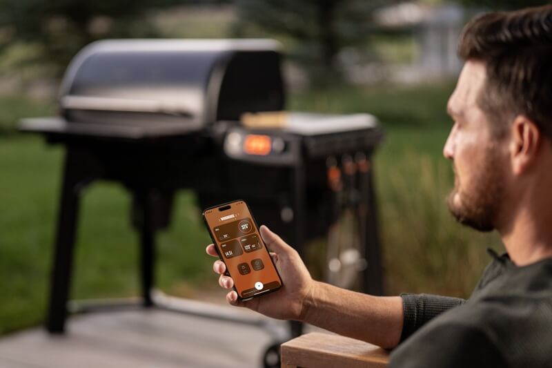 woodridge-peletovy-gril-traeger-aplikacia