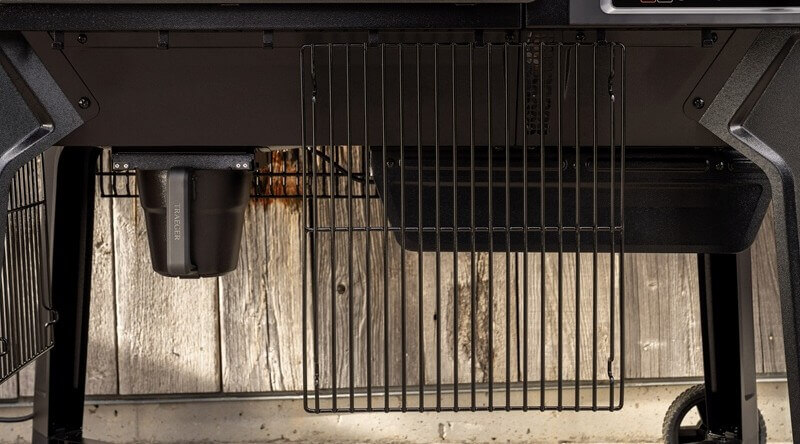 woodridge-peletovy-gril-traeger-drziaky-na-rosty