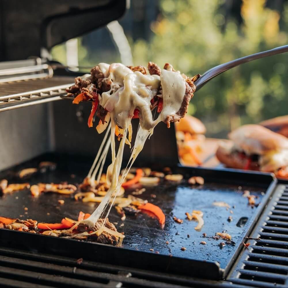 plancha-liatinova-platna-pre-grily-weber-crafted-detail