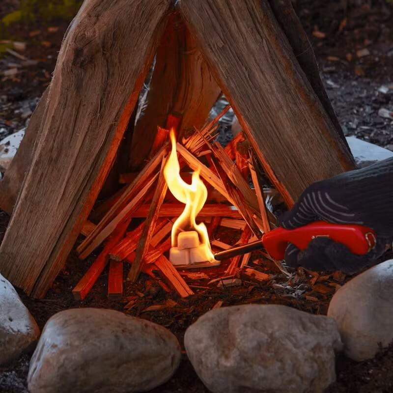 podpalovacie-kocky-22ks-weber-v-ohnisku