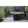 genesis e 325w plynovy gril weber v zahrade