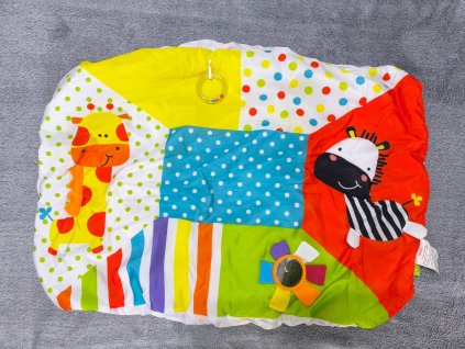 Hracia plachta na posteľ