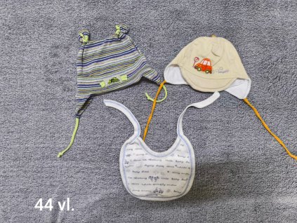 Čiapky + podbradník 44