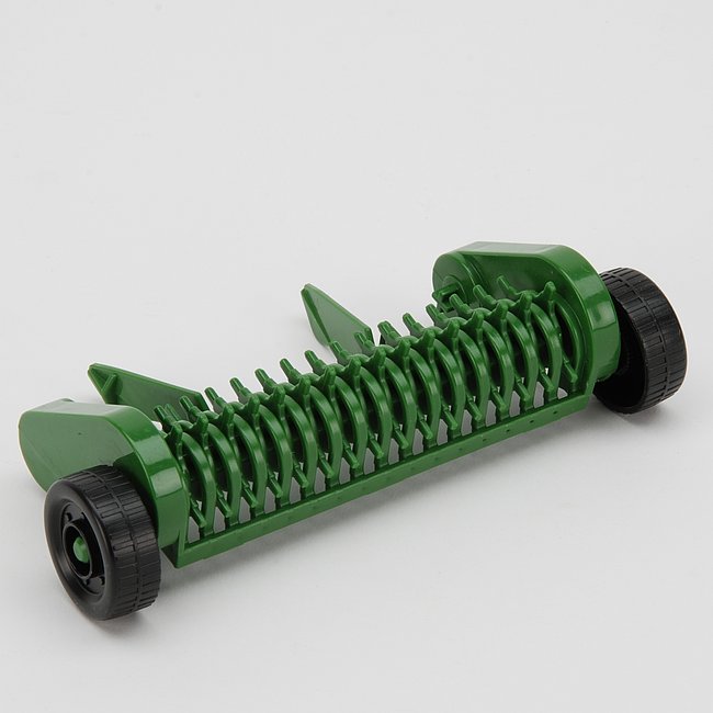 Bruder 42021 -Sběrač pro lis na balíky John Deere