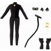 Panenka Adrien a oblek černého kocoura