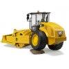 BRUDER 2450 CAT Vibracni valec s radlici 7