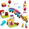 LEGO Friends 41111 Vlak na oslavy 1