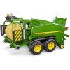 Bruder 2032 Balíkovač s obalovačem JOHN DEERE C441R