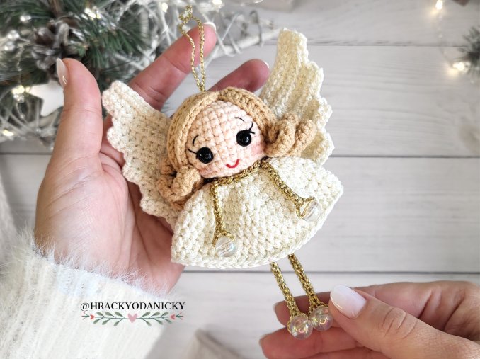 AnjelkaJulinkaHrackyOdAnicky4