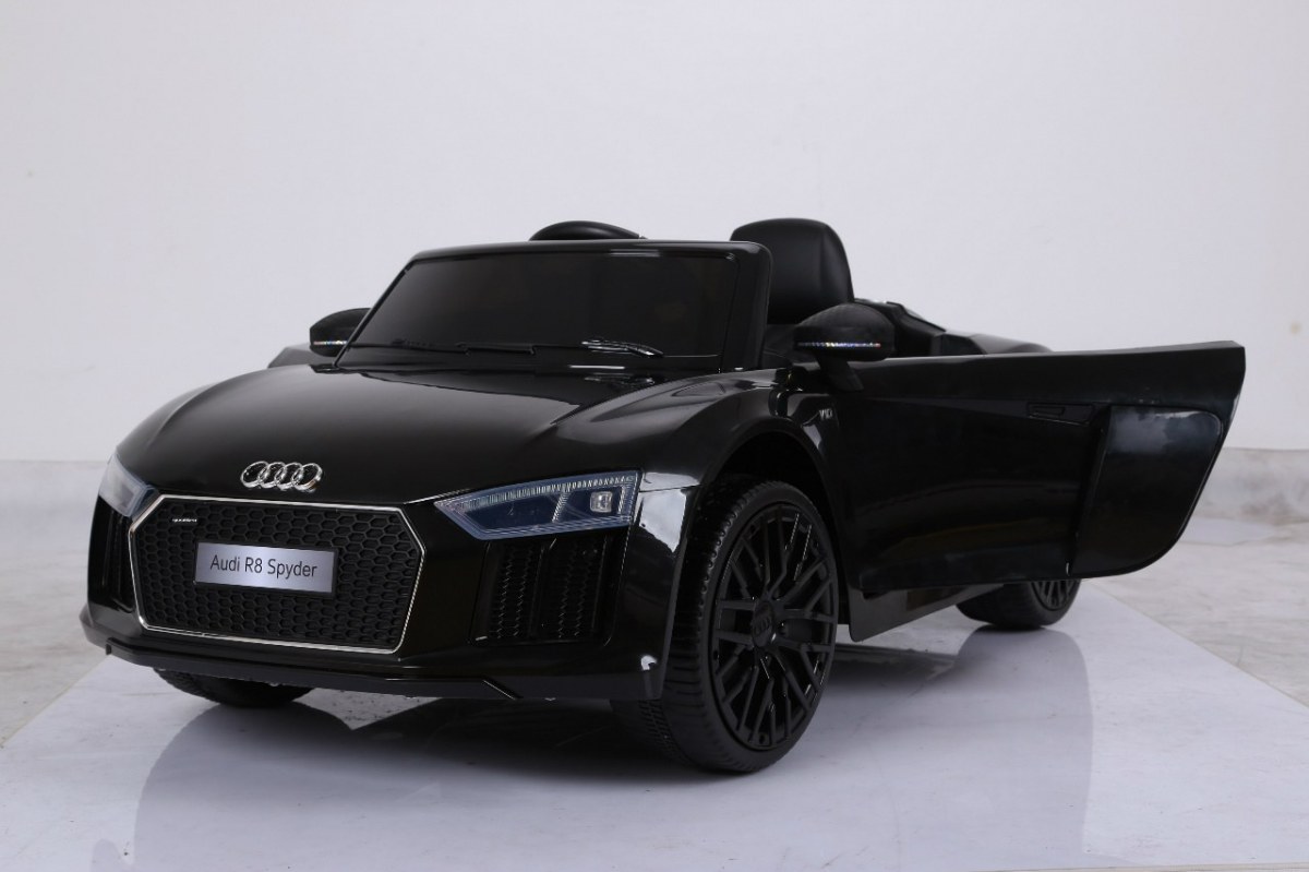 Audi R8 Spyder Baterie černá + Dálkové ovládání + EVA + Pomalý start + Rádio MP3 + LED dioda