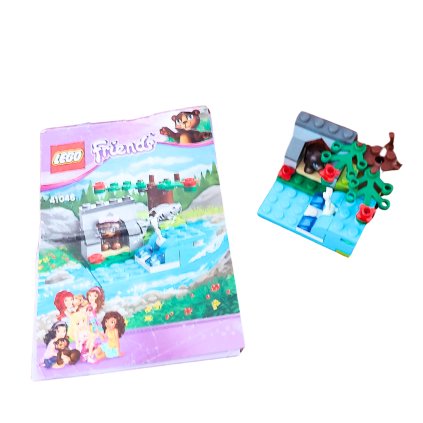 LEGO Friends Medvěd na řece