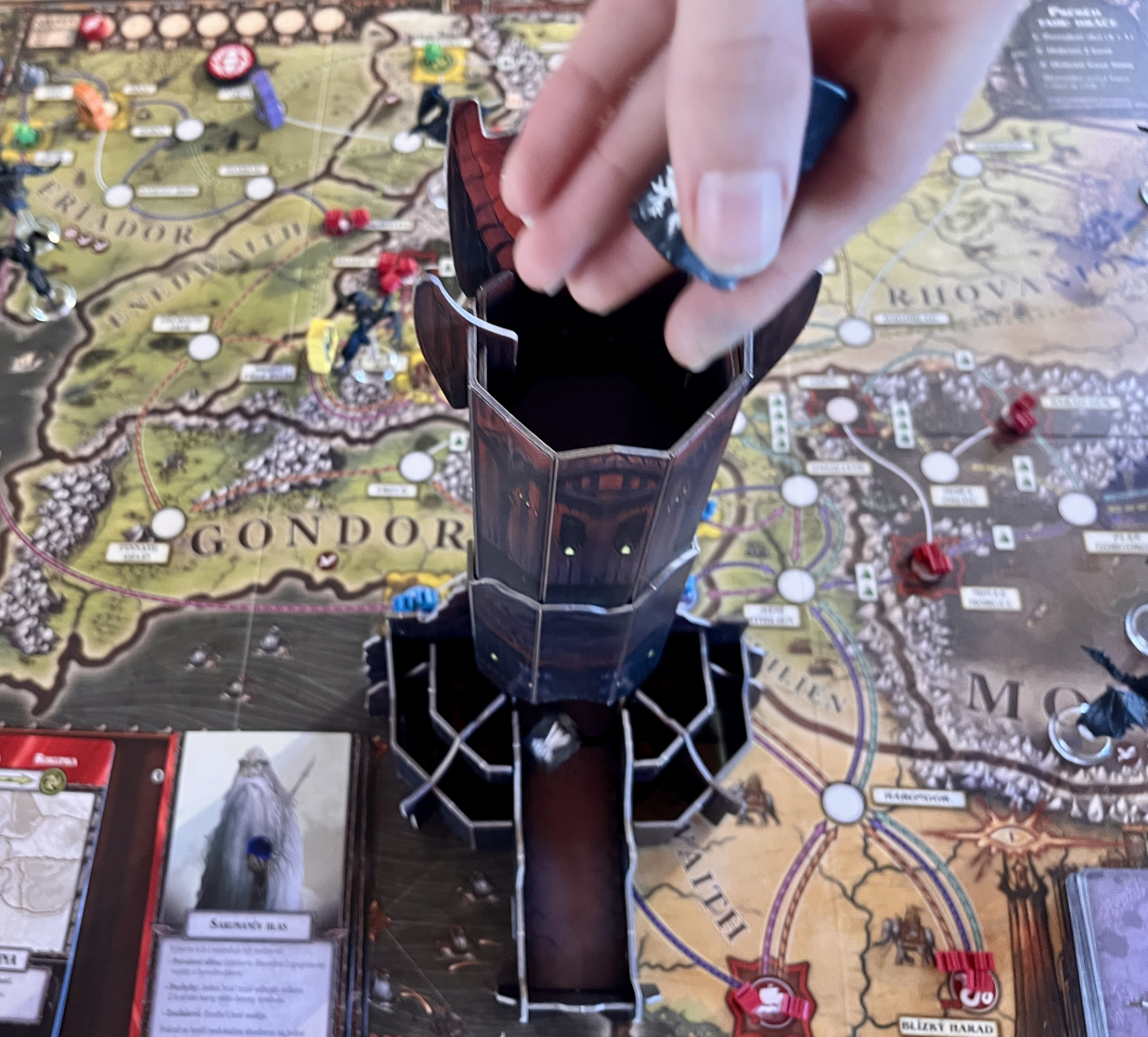  Pán prstenů: Osud společenstva - desková hra 