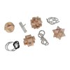 Brain Busters Puzzle Collection (8) je dárková sada osmi hlavolamů ze dřeva a kovu. Každá krabička obsahuje 4 dřevěné a 4 kovové modely, které prověří tvoji trpělivost, logiku a šikovnost. Skvělý tip na dárek pro všechny milovníky hlavolamů a chytrých výzev.  Balení obsahuje:  4 dřevěné hlavolamy  4 kovové hlavolamy  elegantní dárkovou krabičku