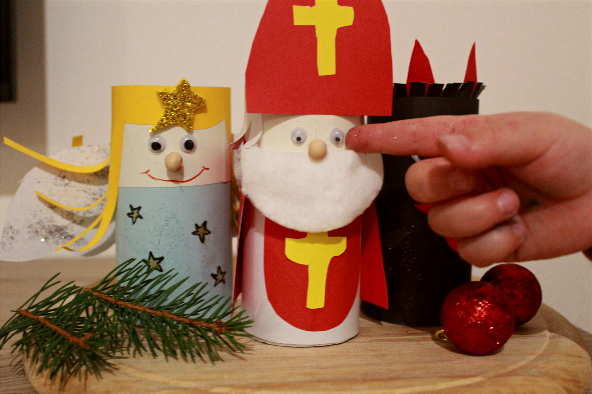 MIKULÁŠ A MALÉ DĚTI