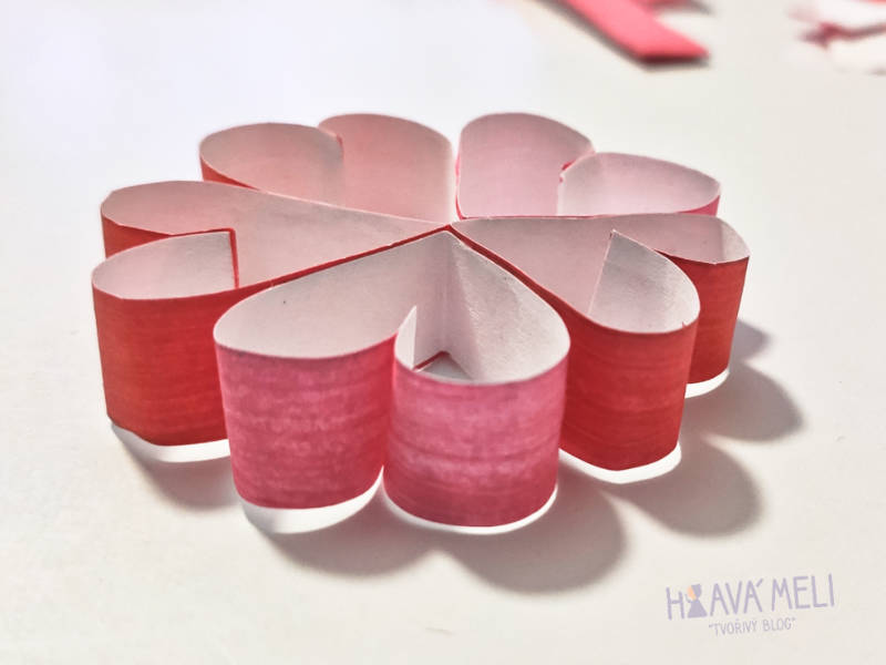 Vytvořte si s dětmi papírové srdce