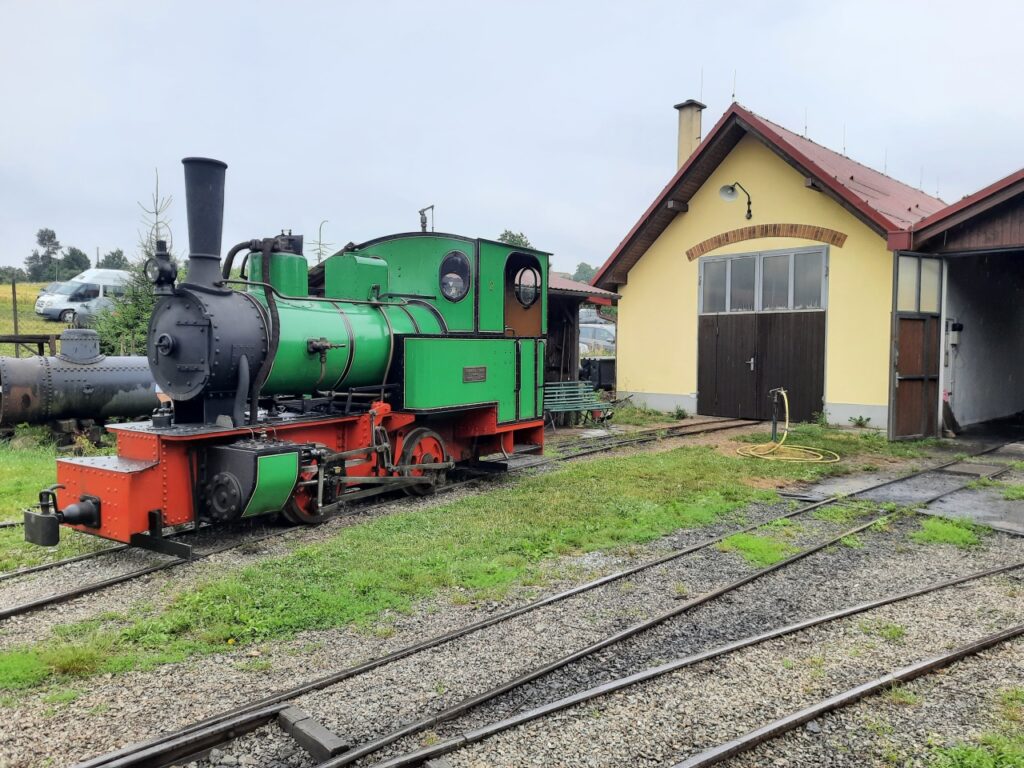 Muzeum průmyslových železnic Zbýšov: Jízda úzkokolejkou nedaleko Brna