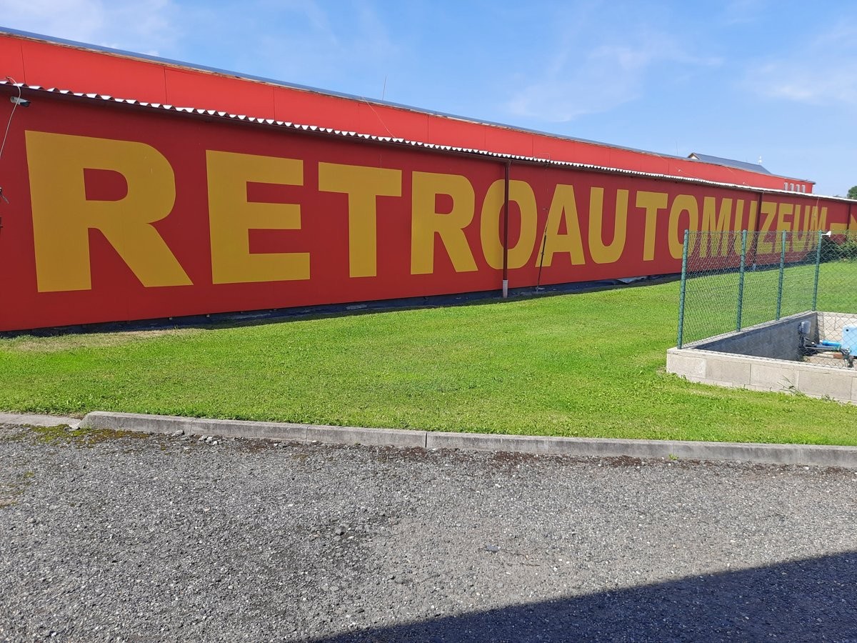 Retroautomuzeum Strnadice s dětmi