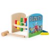 montessori dřevěná zatloukačka Peanuts 003