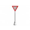 738 4 give way front