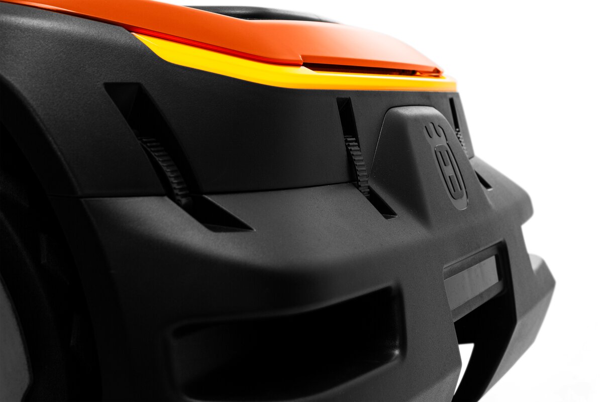 Bezdrôtová robotická kosačka Husqvarna CEORA® 546 EPOS™ / RZ 43L / CS4