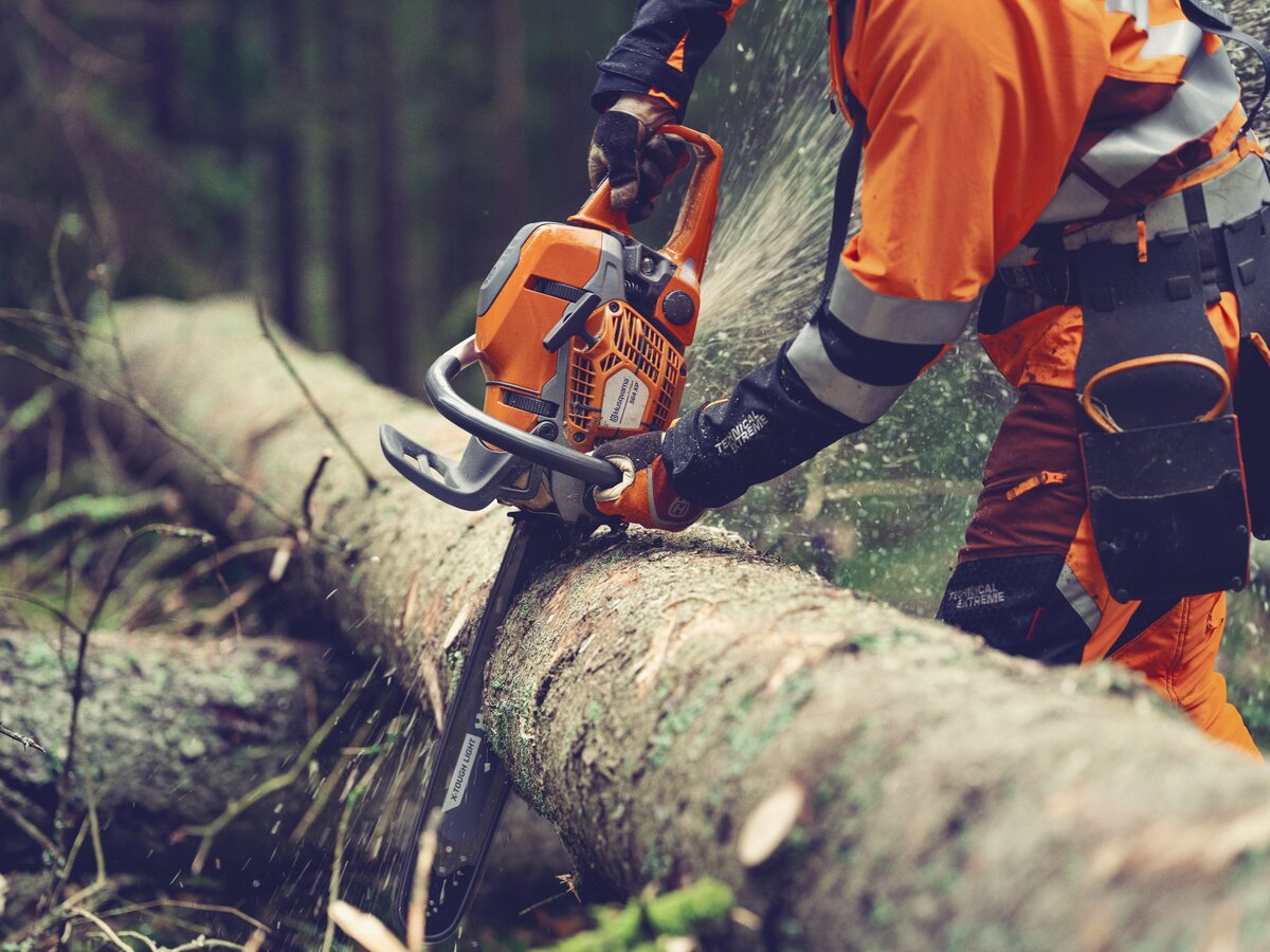 Benzínová reťazová píla Husqvarna 564 XP® Fuel Inject