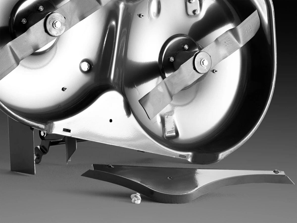 Akumulátorový záhradný rider Husquarna R 112iC žacie ústrojenstvo Combi