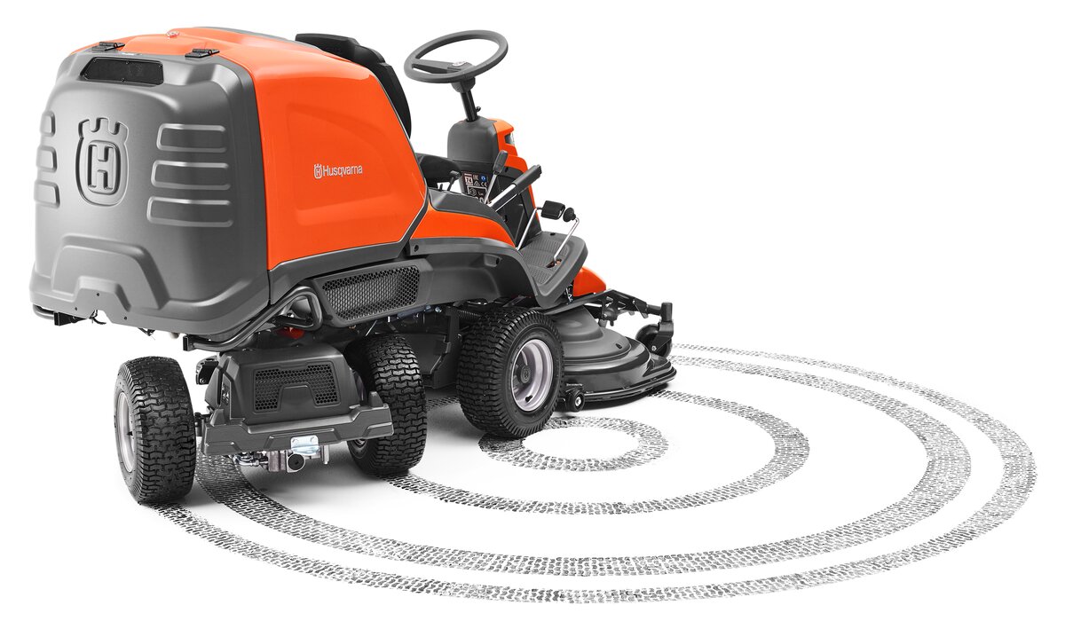 Husquarna rider 4x4 umožňuje zatáčanie a jazdu aj nerovnom teréne