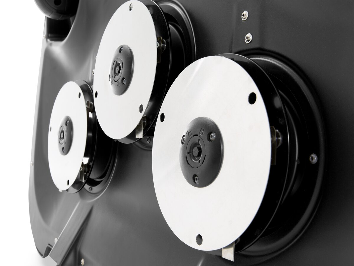 Bezdrôtová robotická kosačka Husqvarna CEORA® 546 EPOS™ - ostré žacie nože