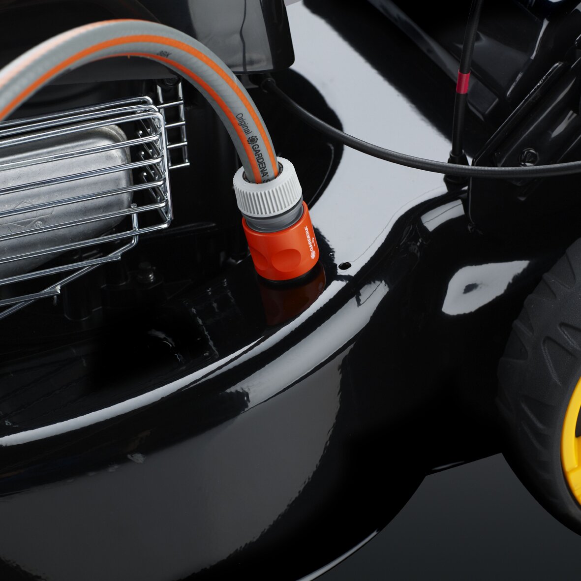 Benzínová kosačka McCULLOCH M46-125R s konektorom na hadicu 