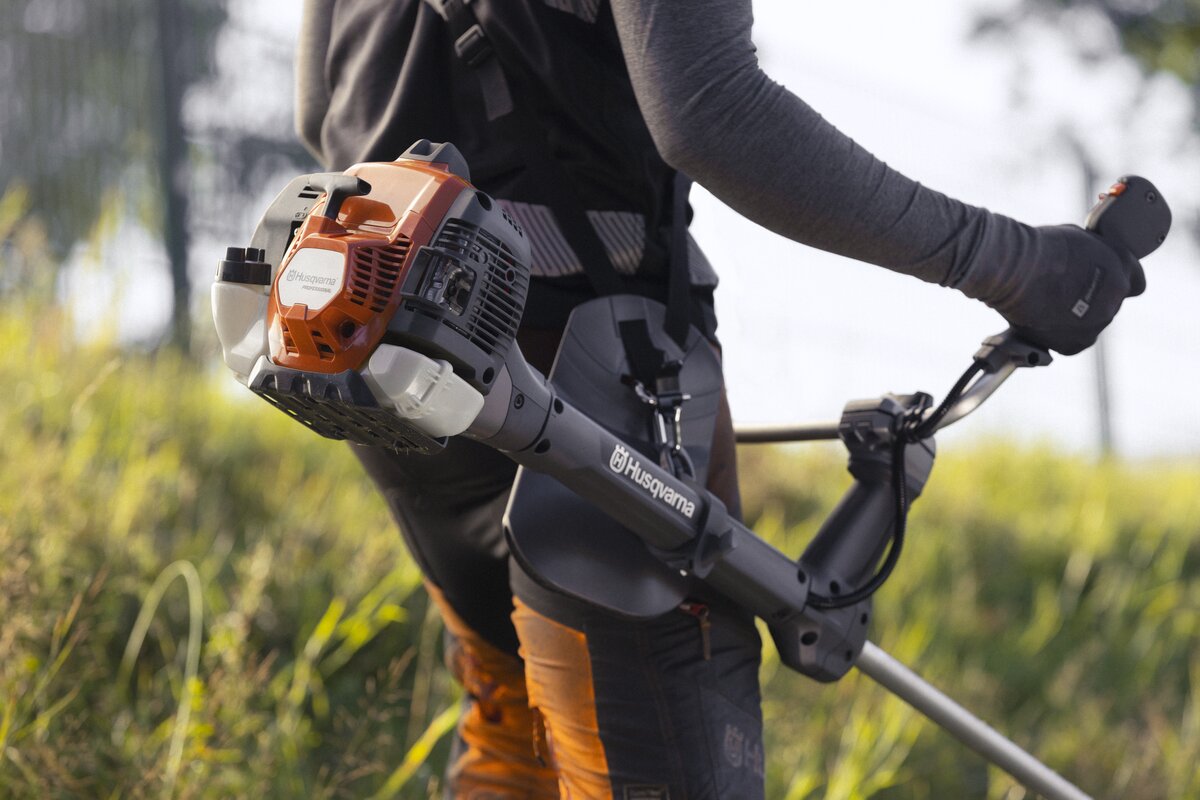 Krovinorezy Husqvarna z vysoko kvalitných materiálov